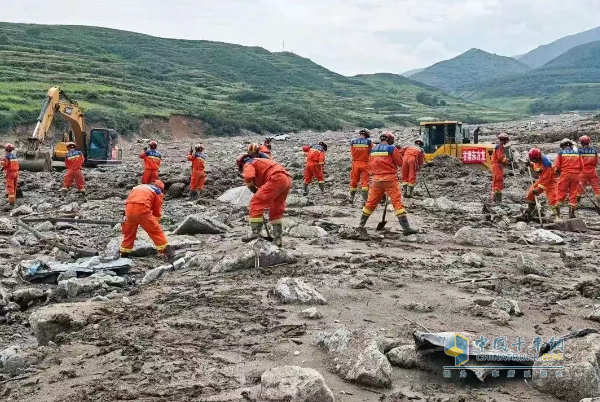 森源鴻馬戰(zhàn)保車輛:甘肅榆中山洪救援的 “及時(shí)雨”
