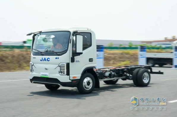 江淮新能源輕卡,綠色物流,全場景解決方案