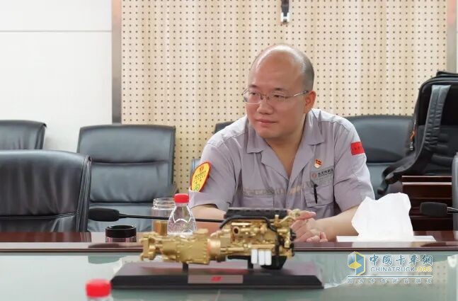 東風(fēng)龍擎：何以“復(fù)購(gòu)”？一場(chǎng)深度探廠，揭秘河南大客戶信任密碼！