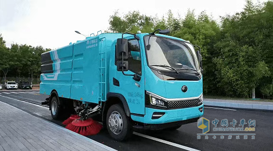 宇通環(huán)衛(wèi),純電動掃路車,城市清潔