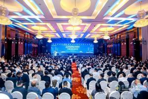 2025中國商用車論壇十堰啟幕  東風商用車領航新質生產力進階