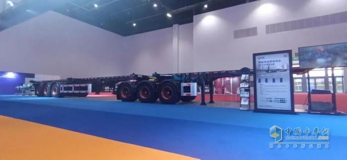 鑼響集團(tuán)攜“雙掛骨架列車”閃耀2025AMR中國(guó)國(guó)際汽保汽配展，創(chuàng)新技術(shù)引行業(yè)矚目！