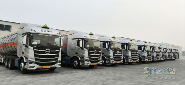 開工即交付，奮戰(zhàn)“開門紅” 10臺北京重卡危運車交付山東大客戶