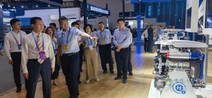 “臻品智造 鈴動(dòng)未來(lái)”科技創(chuàng)新看慶鈴，2023重慶智博展風(fēng)采