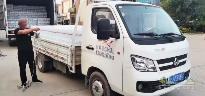 從“來回跑”到“一趟裝”，跨越者D3成為他的貨運(yùn)增效神器！