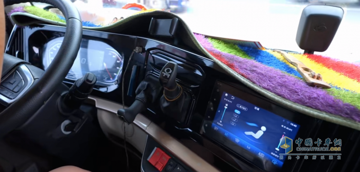 20年老司機(jī)親測(cè)：玉柴動(dòng)力+超低氣耗！乘龍H5V LNG復(fù)雜路況的"致富密碼"！