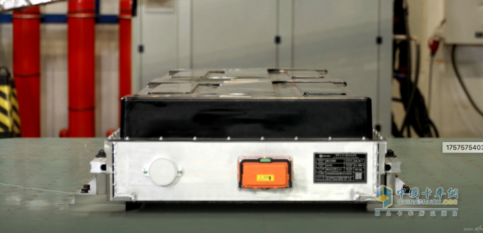 五大“極限測試”通關(guān)！福田愛易科電池為千萬貨運(yùn)人安全加裝“金鐘罩”