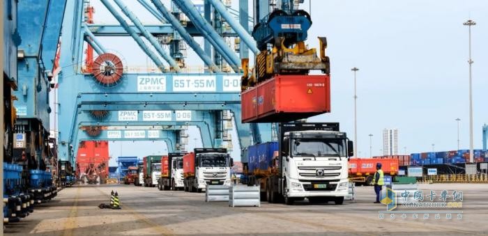 徐工挑大梁·商用汽車勇爭先:“技術(shù)+場景”擘畫新未來