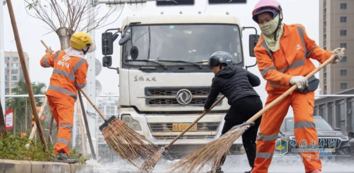 2025春節(jié)保障行動 福龍馬以責(zé)任擔(dān)當(dāng)守護(hù)城市溫度