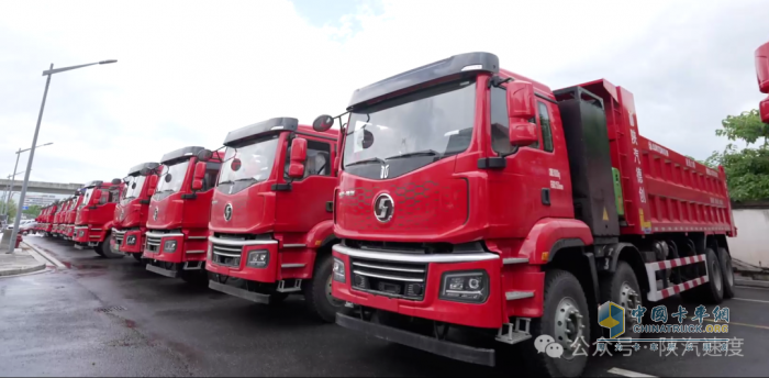 陜汽:質(zhì)子汽車百輛新能源電動自卸車交付市場