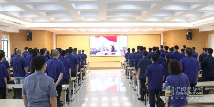 致敬偉大勝利！榮耀時刻引發(fā)徐工集團熱烈反響