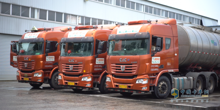 ?；\輸首選！為何順君12年堅持信賴聯(lián)合重卡？