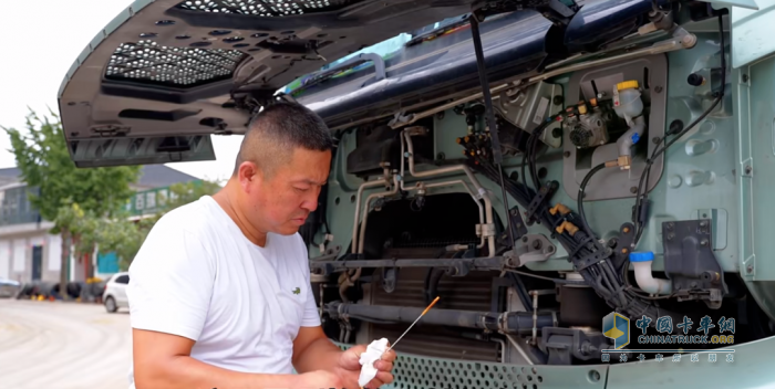 20年老司機(jī)親測(cè)：玉柴動(dòng)力+超低氣耗！乘龍H5V LNG復(fù)雜路況的"致富密碼"！