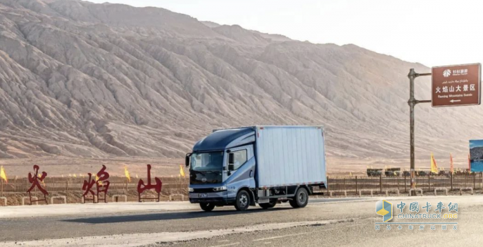 雙輪驅(qū)動，綠色物流 比亞迪亮相深圳國際商用車生態(tài)博覽會
