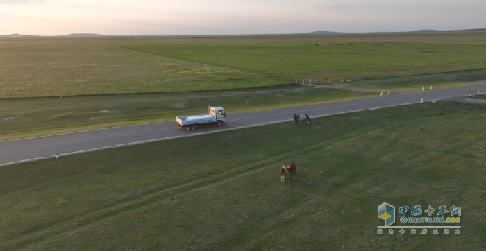 氣體機輕卡滿載能續(xù)航846.1km？領(lǐng)航大G氣體機給出最靠譜答案！