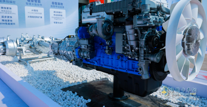 中國(guó)重汽第九代S-AMT集成式變速箱，以數(shù)智化 “硬控” 高效運(yùn)輸