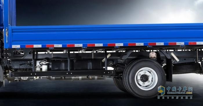 安徽康明斯E2.5：江淮駿鈴V6拉貨有勁，省錢有道！