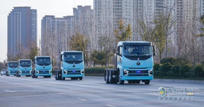 前路鉭途，質(zhì)變未來  質(zhì)子汽車2025產(chǎn)品發(fā)布會(huì)成功舉辦