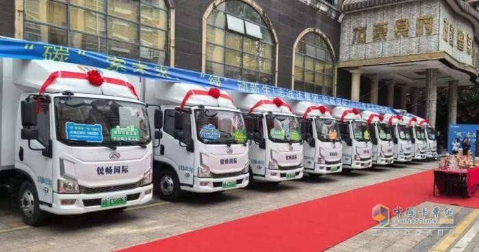 上汽輕卡:“碳”索未來(lái)  “綠”動(dòng)新生