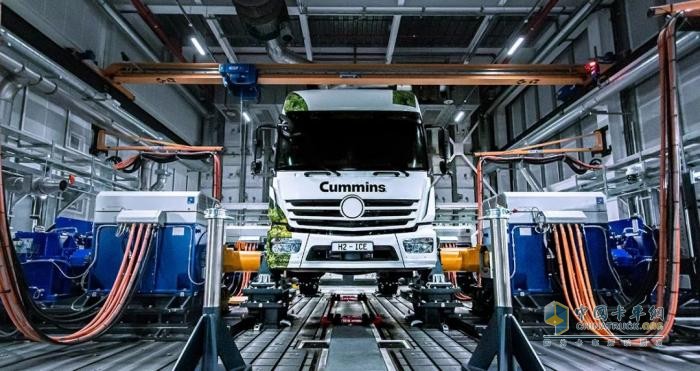 康明斯達靈頓新動力總成測試設(shè)施正式啟用