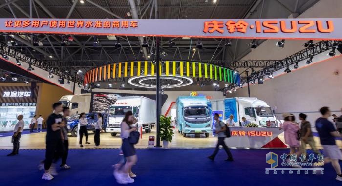 綠擎智享 鈴創(chuàng)未來！慶鈴五十鈴多款精品車型亮相第二十五屆重慶車展