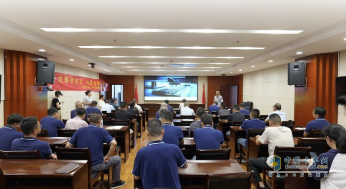 龍擎：賦能品牌向上！這場新媒體“充電”培訓(xùn)干貨滿滿