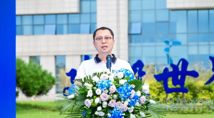 造車新勢(shì)力 共創(chuàng)星未來(lái) ，徐工漢馳50臺(tái)純電動(dòng)五小工程車發(fā)車！