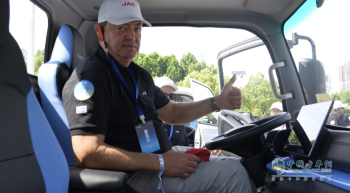 江汽集團(tuán)2024技術(shù)開放日，領(lǐng)跑EV3首發(fā)亮相