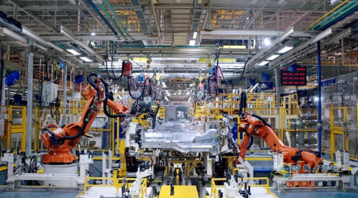 開“新”向未來！徐工曬出“綠色新答卷”