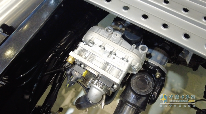 解放青汽全新JH6亮相全球合作伙伴+大會(huì) 都帶來(lái)了哪些升級(jí)？