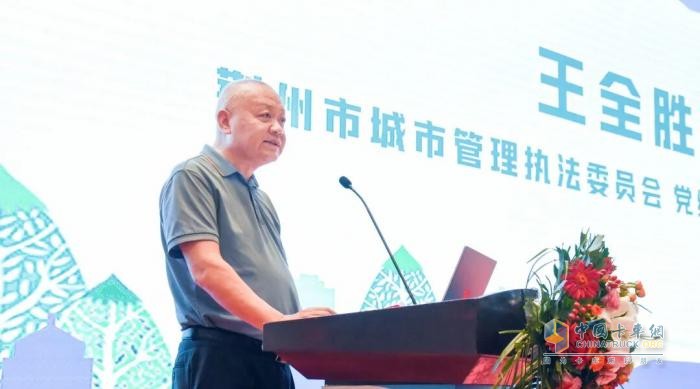 宇通環(huán)衛(wèi)綠動(dòng)荊州，共探垃圾分類與城市治理新方案！