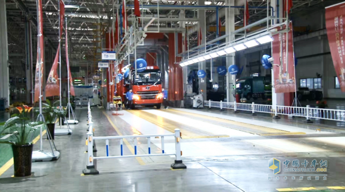 喜獲735臺(tái)，陜汽商用車(chē)雙11抖音直播購(gòu)車(chē)活動(dòng)掀起購(gòu)車(chē)狂潮