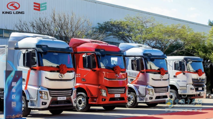 金龍新能源重卡品牌全球發(fā)布 開(kāi)啟新能源重卡干線物流場(chǎng)景“運(yùn)力新時(shí)代”