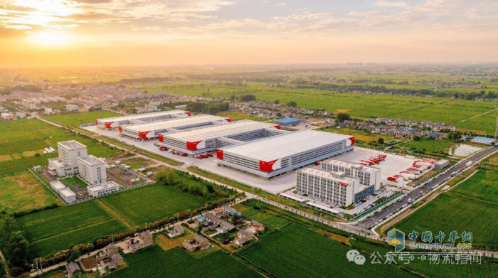 極兔云倉(cāng)，新消費(fèi)品牌的"物流外掛"？