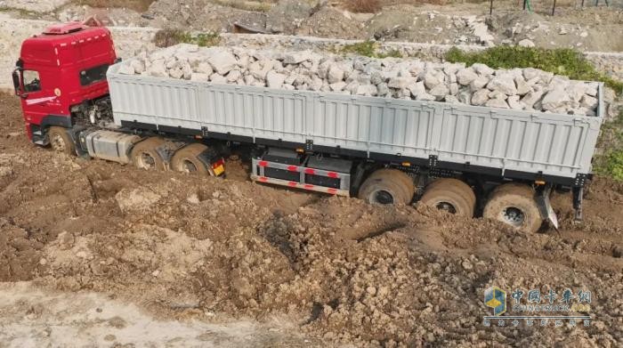 新能源物流車如何突破600公里續(xù)航？看看鑼響交的答卷