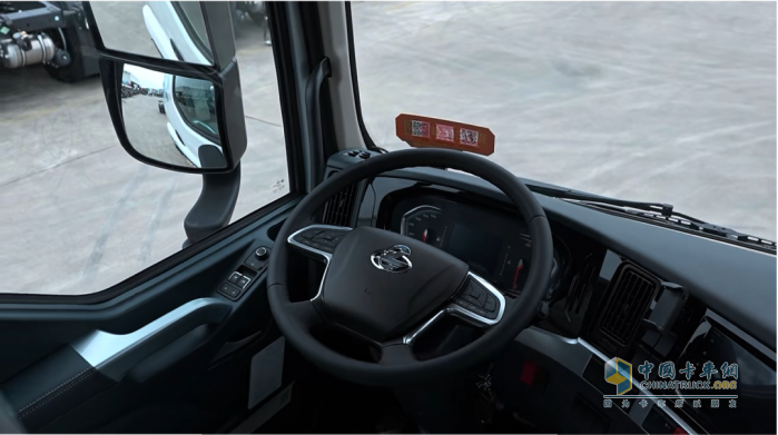 信賴鑄就規(guī)模車隊！王師傅的乘龍H5大單橋創(chuàng)富經(jīng)