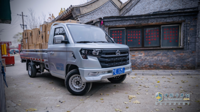 情暖三月天，幸福女神節(jié)！長安凱程雙卡PLUS讓創(chuàng)富與美好遍布生活