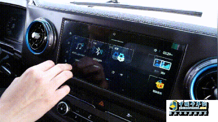 駕評(píng)業(yè)內(nèi)高端混動(dòng)輕卡:歐馬可智藍(lán)H系列產(chǎn)品高效城配新選擇