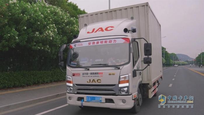 科班出身跑專線，他用江淮1卡帥鈴把生意做得風(fēng)生水起