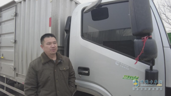 農(nóng)副產(chǎn)品運(yùn)輸，他用江淮1卡帥鈴和朋友們感受生活的美好