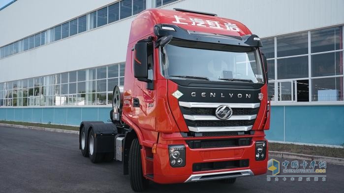 燃?xì)馐袌?chǎng)一路向好 “節(jié)氣先鋒”上汽紅巖天然氣重卡助卡友錢(qián)程無(wú)憂