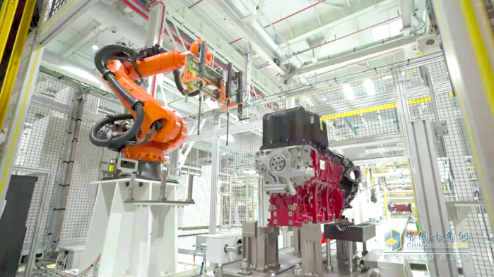 東風(fēng)康明斯第400萬臺發(fā)動機下線 吹響新征程號角！