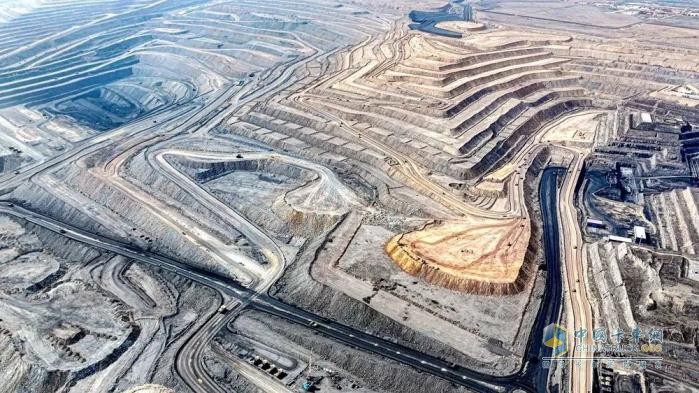 交大神舟：黑岱溝煤礦來了個“粉塵殺手”！單車可降塵5000㎡