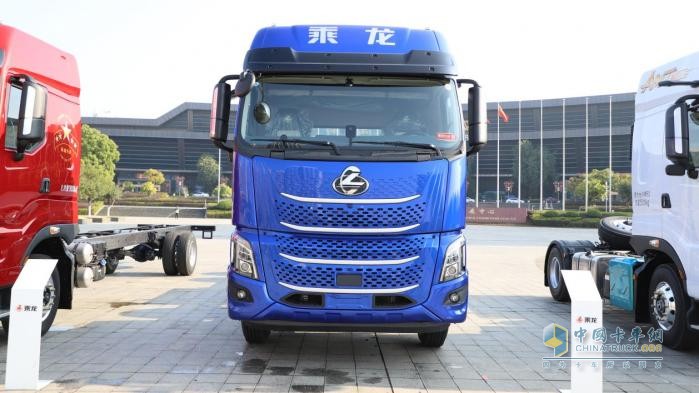 乘龍H7 Pro 8X4,綠通房車,創(chuàng)富利器