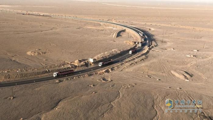 煤海逐綠！徐工新能源牽引車書寫煤炭運(yùn)輸綠色答卷