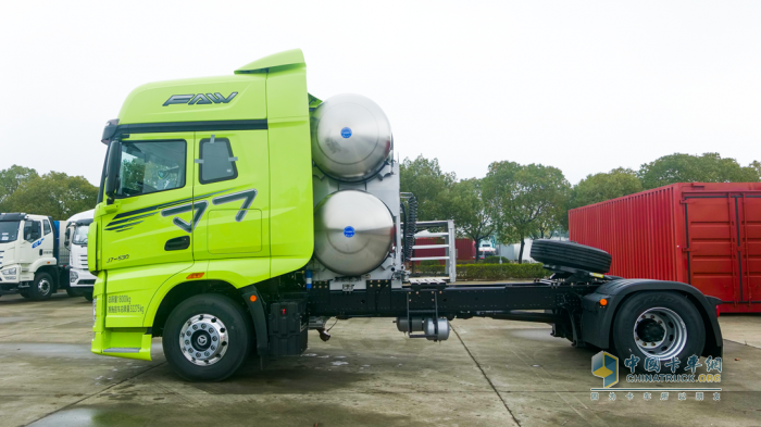 解放卡車：LNG發(fā)動機(jī)為何需要更頻繁調(diào)節(jié)氣門？