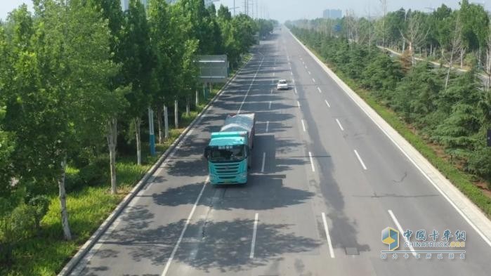 既會(huì)算賬，也會(huì)開(kāi)車(chē)：禹州王總的“電麒麟”生意經(jīng)