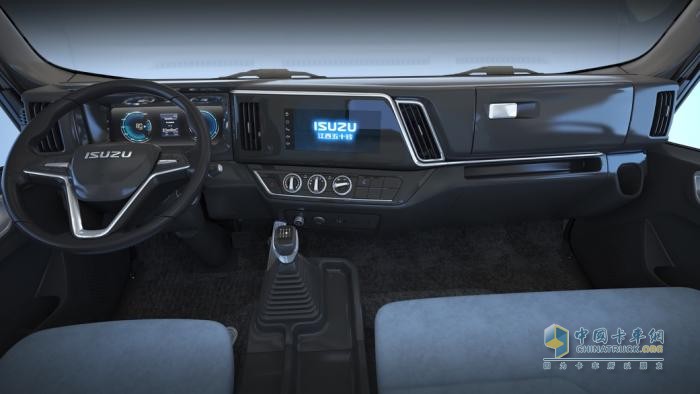 藍(lán)牌輕卡的首選 為什么是江西五十鈴翼放EC2.5輕卡？