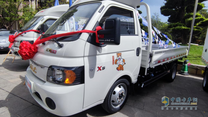 新年跑運(yùn)輸，江淮1卡愷達(dá)X5小萌虎助您前“兔”似錦！