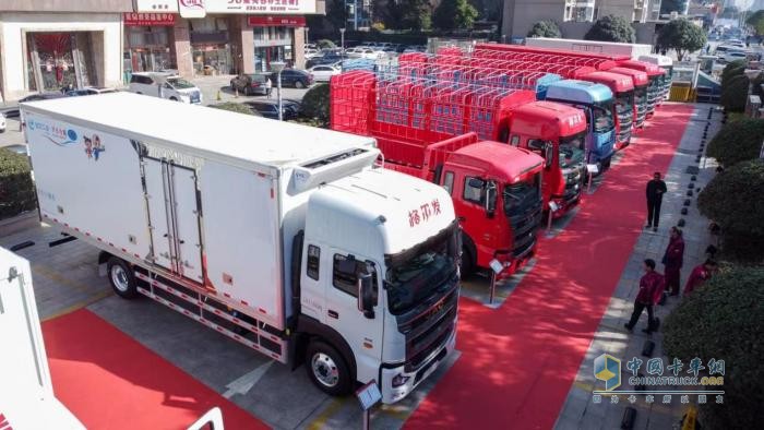 堅持用戶思維，江淮重卡聚勢蓄能贏戰(zhàn)未來